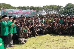 Lawan Organisasi Radikal,...