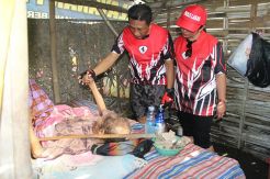 Miris, 6 Tahun Kakek Lumpuh Hidup Sendiri di Bekas Kandang Ayam