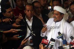 Jadi Saksi, Habib Rizieq Bawa Bukti Wawancara Ahok dengan Al Jazeera