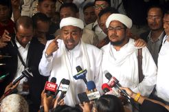 Dianggap Sering Menodai Agama Islam, Rizieq Minta Ahok Segera Ditahan
