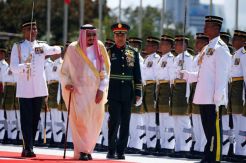 Warga Medan Sengaja ke Halim Ingin Lihat Raja Salman