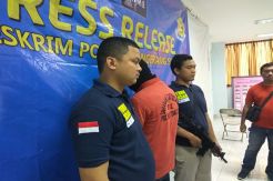 Tersangka Pungli Terang-terangan Meminta Uang kepada Para Pemohon
