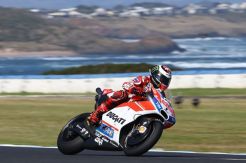 Sama seperti Dovi, Lorenzo Ngaku Belum Siap Bersaing di MotoGP 2017