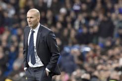 Zidane Tak Panik Meski Madrid Terdepak dari Puncak Klasemen