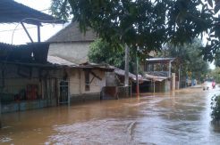 Hujan Lebat, Cipinang Melayu Kembali Dilanda Banjir 50 Sentimeter