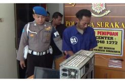 Buat SIM Palsu, Teknisi...