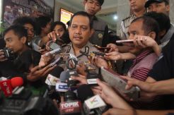 Polisi Masih Proses...