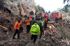 Longsor di Gunungkidul Timbun Rumah dan Dua Korban