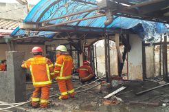 Rumah Milik Kakek Nenek Ludes Terbakar