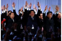 Abe Dapat Memimpin Jepang hingga 2021