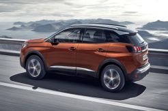 Peugeot 3008 Sabet Penghargaan ECOTY 2017