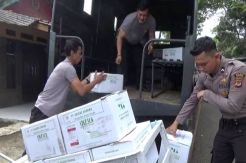 Rumah Tempat Penyimpanan 1.000 Dus Infus Ilegal Digerebek