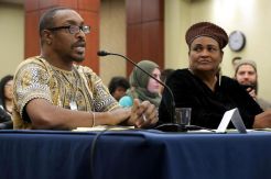 Anak Muhammad Ali Gelar...