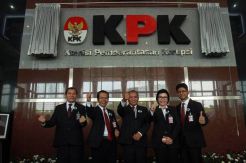KPK Diharapkan Bisa Tuntaskan Kasus E-KTP di 2017