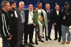 Boo Boo Klaim Gelar WBA Menengah Junior