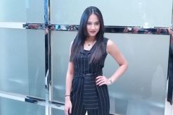 Pevita Pearce Ketagihan Diving di Raja Ampat