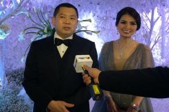 HT: Liliana Tanoesoedibjo Itu Istri yang Cantik Luar Dalam