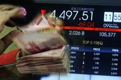 IHSG Anteng di Zona Nyaman, Rupiah Naik Tipis Siang Ini