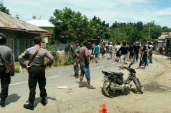 Bentrokan Pecah di Kerinci, Puluhan Motor Dibakar Massa