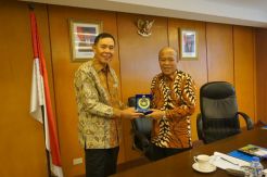 Bupati Lamongan Berbagi Ilmu Menanam Jagung di Filipina