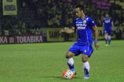 Atep Ingin Skuat Persib Bandung Lengkap Lagi