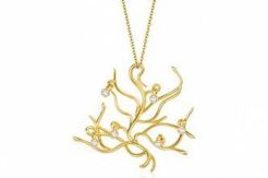 Kalung Ini Buat Anda Tampil Seperti Belle Beauty and The Beast