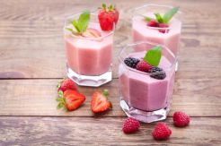 Cerahkan Kulit dengan Buah Berry