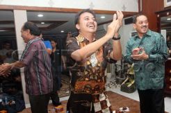 Digugat Rekan Separtainya,...
