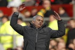 Manchester United Gagal Menang, Mourinho Salahkan Lini Depan