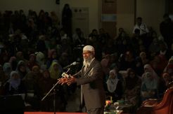 Di UMY, Zakir Naik Bicara tentang Jihad dan Kemanusiaan