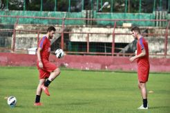 Duo Legiun Impor Tunggu Kepastian Status di PSM