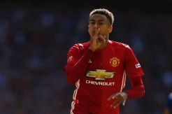 Ogah Tinggalkan Old Trafford, Lingard Tanda Tangani Kontrak Baru