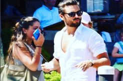 Liburan Bersama, Kourtney Kardashian-Scott Disick Rujuk?