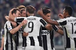 Higuain Fenomenal, Juventus Amankan Tiga Poin