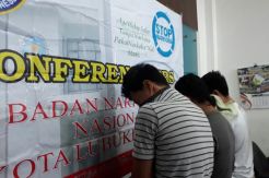Tangkap Bandar Narkoba Mantan Polisi, Petugas BNN Dikepung Massa
