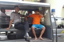 Dipergoki Nanang Saat Mencuri Burung, Pria Ini Jadi Bulan-bulanan Massa