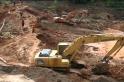 3 Hari Telusuri Bukit, Lima Alat Berat Tiba di Lokasi Longsor Nganjuk