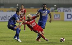 Ditahan Arema, Persib Siap Balas Dendam di Kanjuruhan