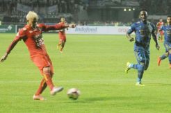 Arema Desak Operator Liga 1 Investigasi Dianulirnya Gol Gonzales vs Persib