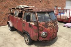 Penuh Karat, Rongsok Volkswagen Microbus 1962 Pasang Harga Selangit