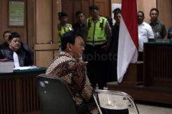 JPU Bacakan Tuntutan,...