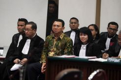Media Asing: Sehari Setelah Kalah, Ahok Dituntut 1 Tahun Penjara