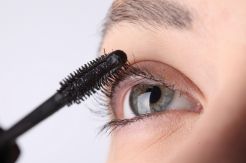 5 Tips Tetap Cantik Saat Alergi
