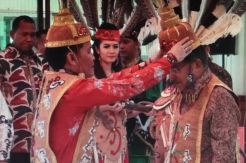 Berkunjung ke Palangkaraya, Wapres JK Dapat Gelar Adat Dayak