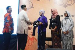 Kartini in Present Time, Reassure Women to Not be Migrant Workers