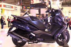 Yamaha XMax 250 Diserobot...
