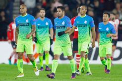 Terpaku di Posisi 7, Target Utama Inter Cuma Lewati AC Milan
