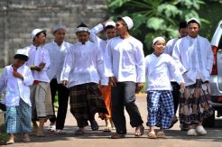 Yayasan Peduli Pesantren Beri Bantuan Ponpes Darul Fikri Jambi