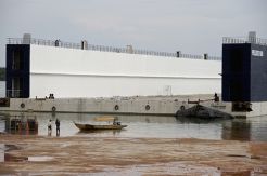 Batam Luncurkan Peleke Nui, Kapal Floating Dock dari Beton Terbesar di Dunia