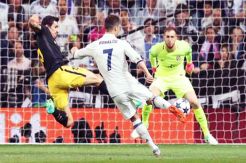 Ronaldo...Ronaldo and...